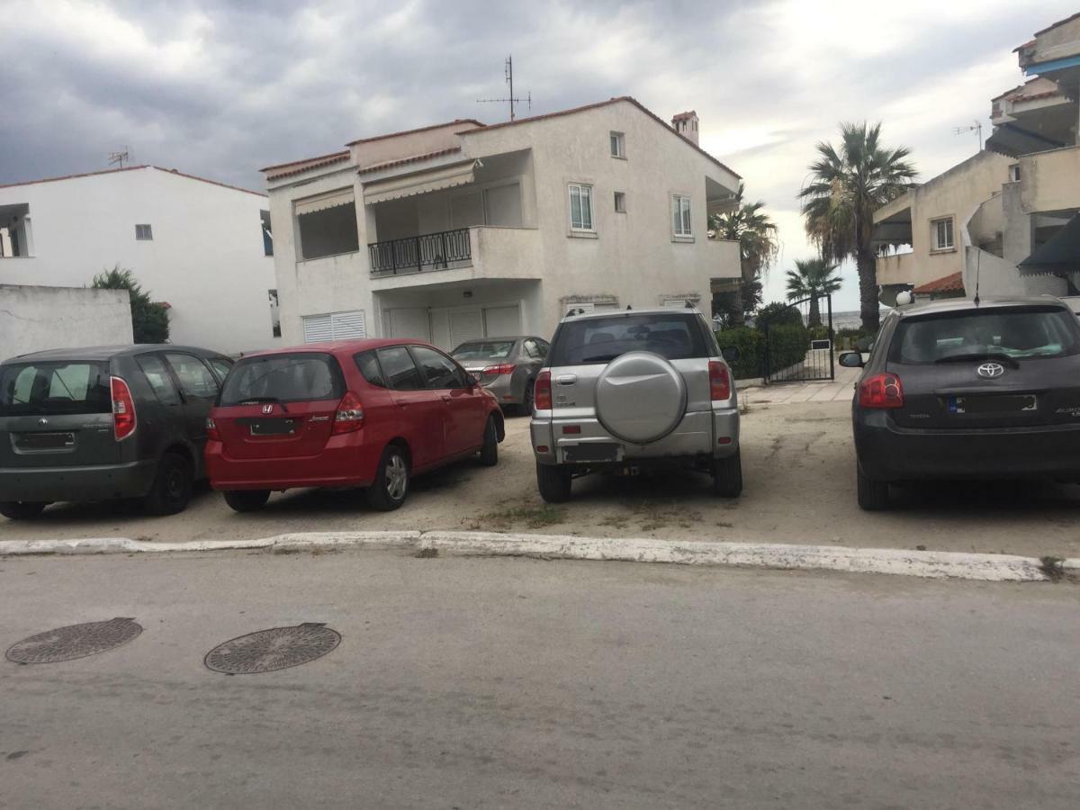 Seafront Maisonette In Fourka Exteriör bild