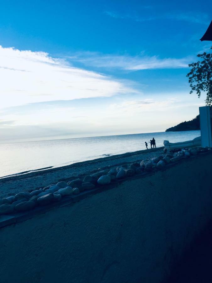 Seafront Maisonette In Fourka Exteriör bild